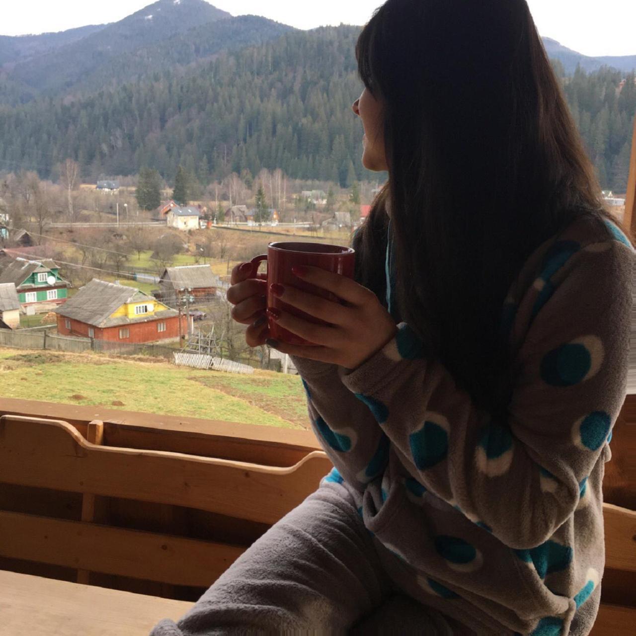 Котедж ,,Тік" Hotel ตาราริฟ ภายนอก รูปภาพ